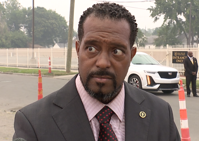 5 people, including suspect, shot outside Detroit church having funeral service
