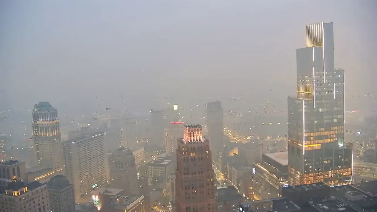 Canadian wildfire smoke rolls into downtown Detroit overnight