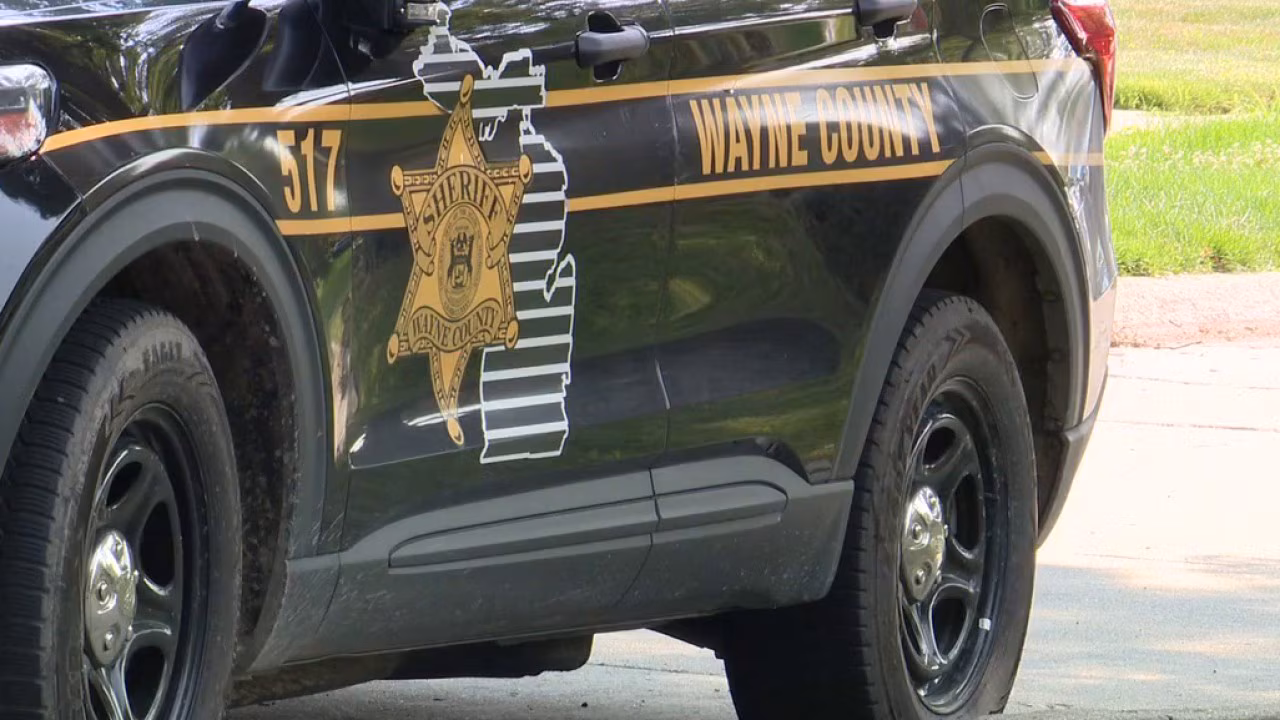 One suspect in custody, others wanted after shots fired at deputy
