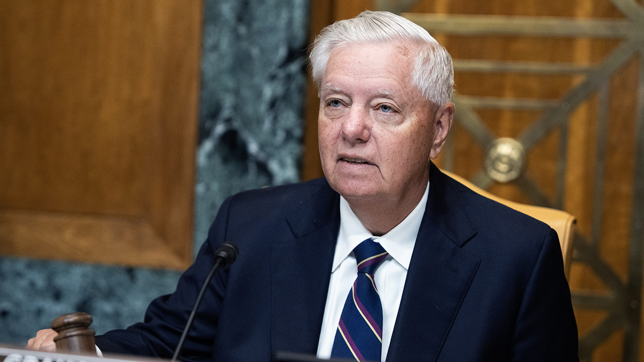 US Sen. Lindsey Graham dies at 71